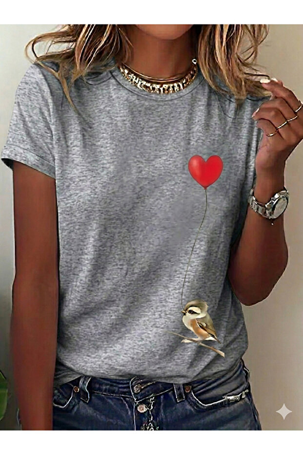 Women's Sparrow&Heart Printed Oversized T-Shirt Loose Fit