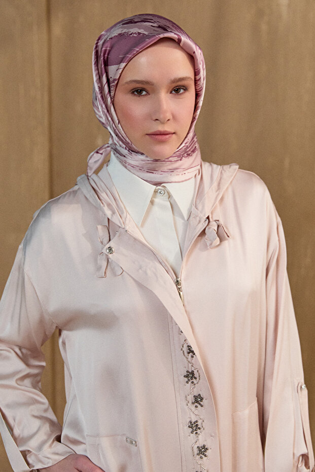 İşlemeli Floş Saten Tunik - 4