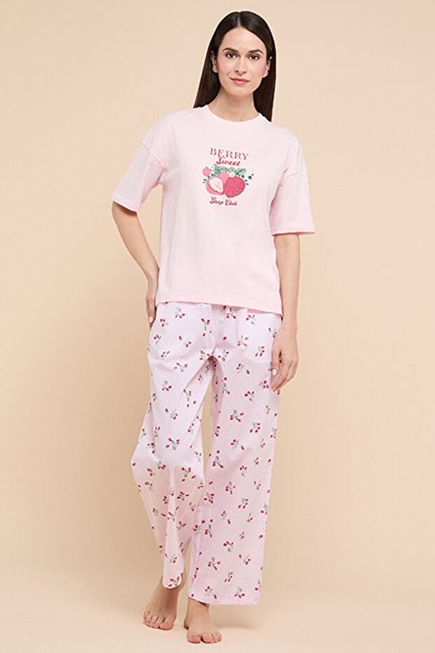 Women's Baby Pink Printed Pyjama Set