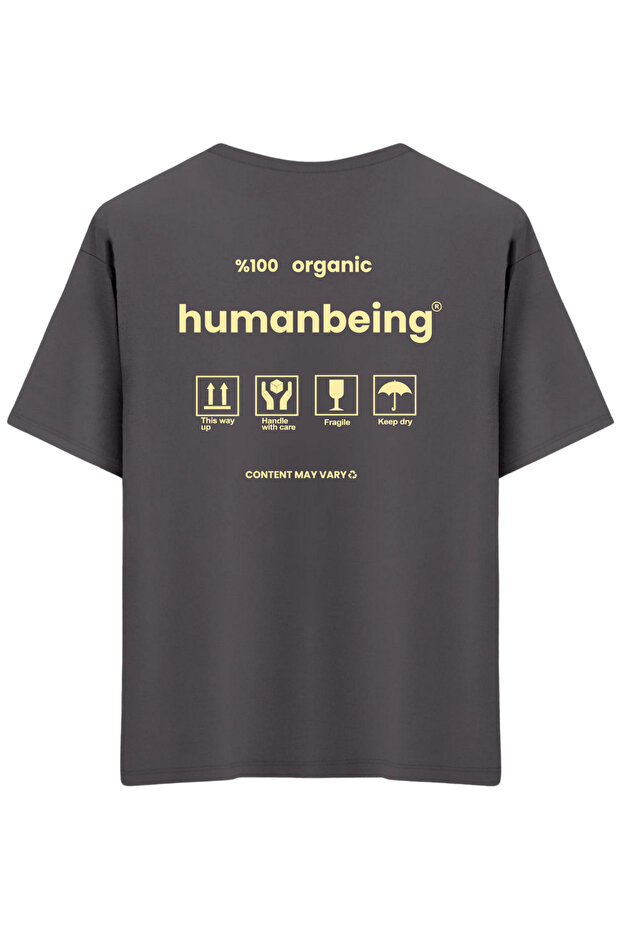 تي شيرت Humanbeing مطبوع ذو ياقة دائرية كبير الحجم
