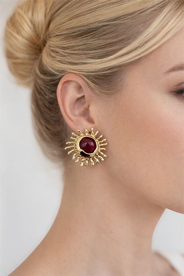 Brown detailed sun gold earrings