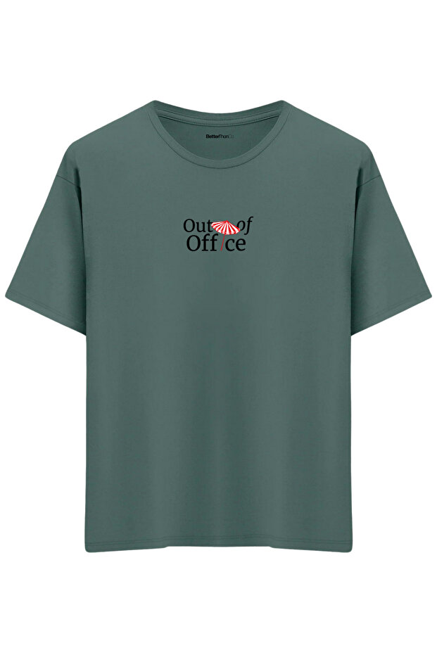 تي شيرت Out Of Office مطبوع ذو ياقة دائرية كبير الحجم