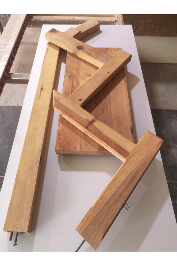 Ahşap Askılık - 2
