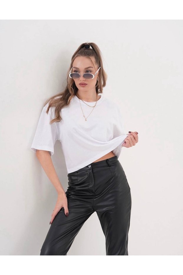 Women's Oversized Basic Cropped Crew Neck T-Shirt