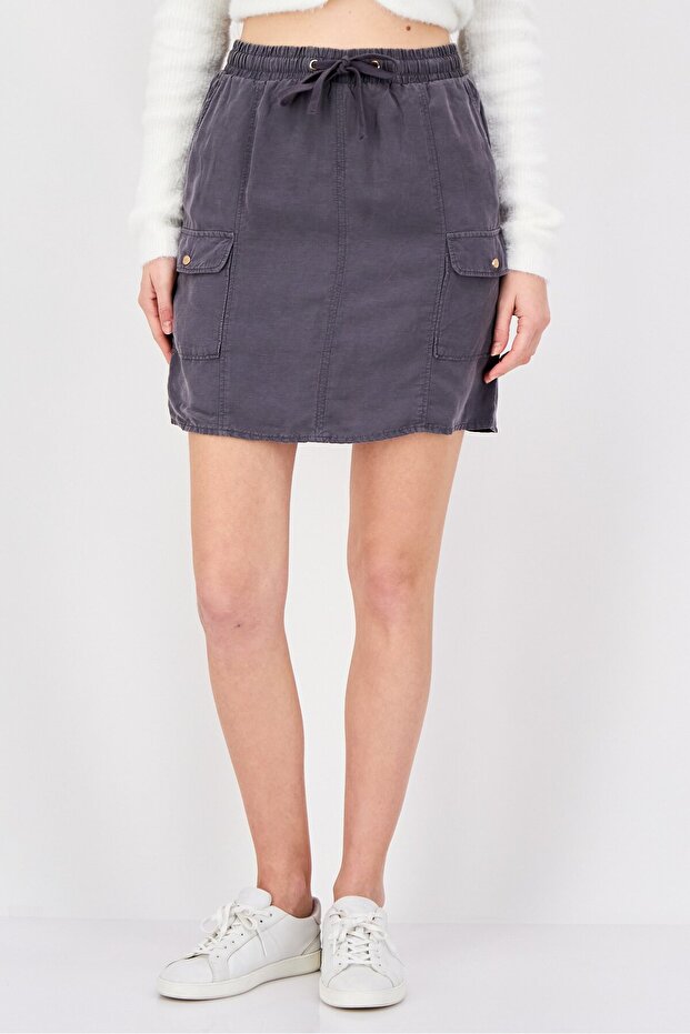 Women Solid Drawstring Mini Skirt, Grey