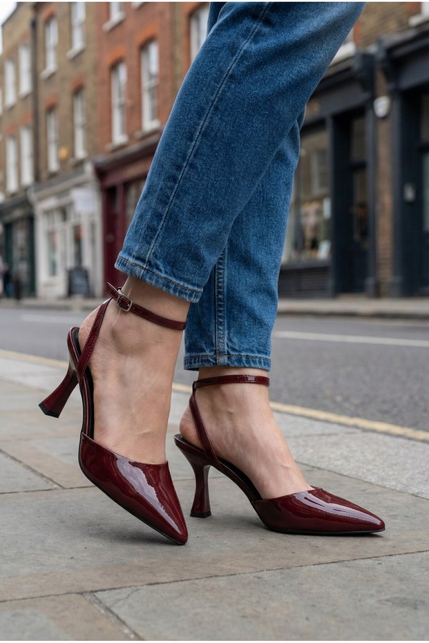 Women's Burgundy Strappy Heeled Shoes
