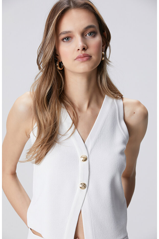 Kırık Beyaz Triko Yelek - 2