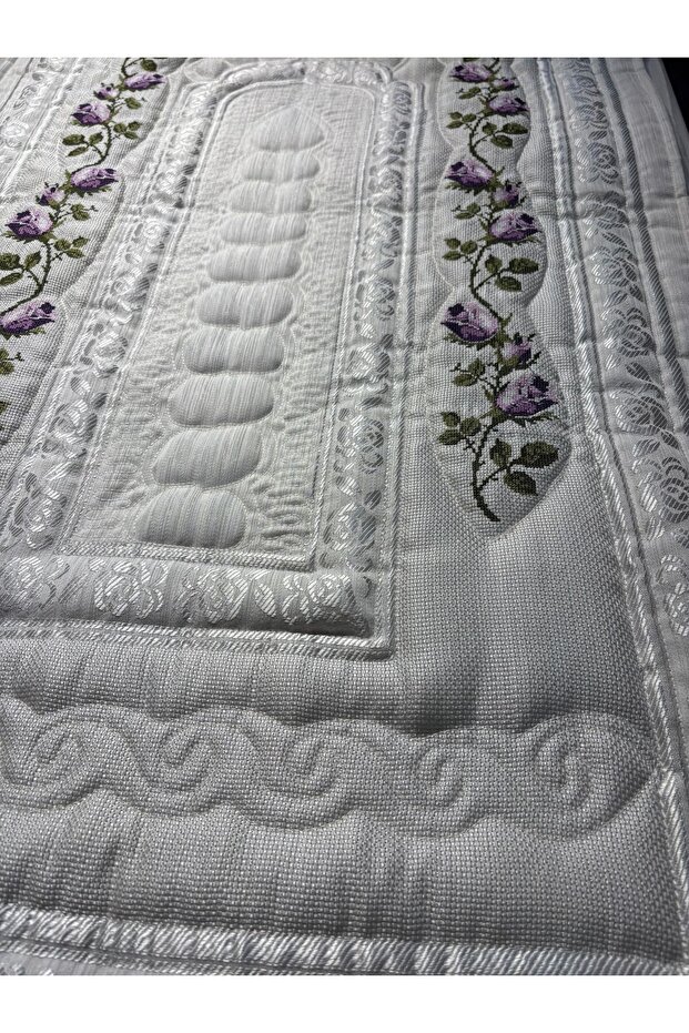 Tulip Patterned Machine-Made Single Prayer Mat - 3