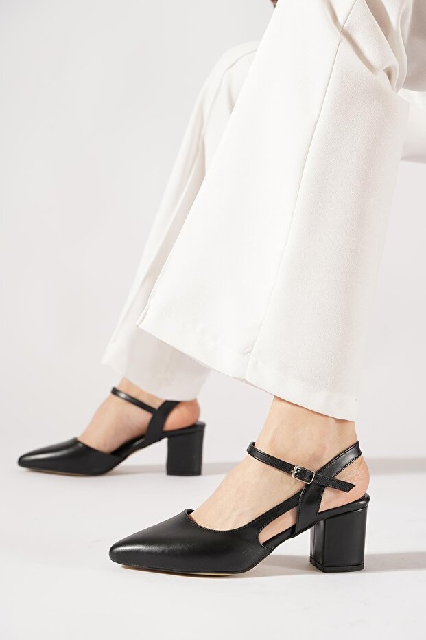 Geran Yan Arka Open With Scarf Women's Shoes Black Skin