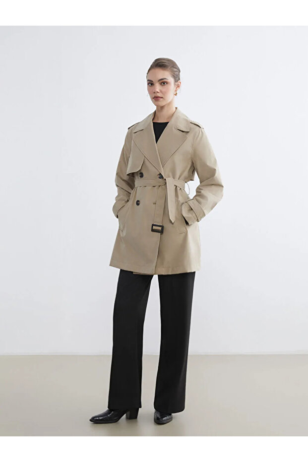 معطف LCW Modest Beige بأزرار على الجهتين للسيدات ذو ياقة