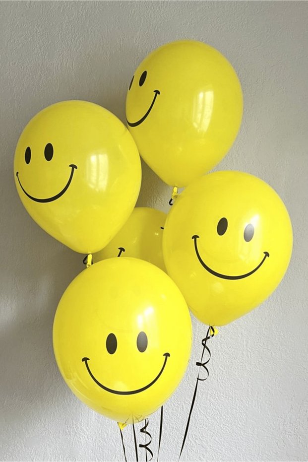 Smiling Face Yellow Balloon 5 Pieces Birthday Party Decoration