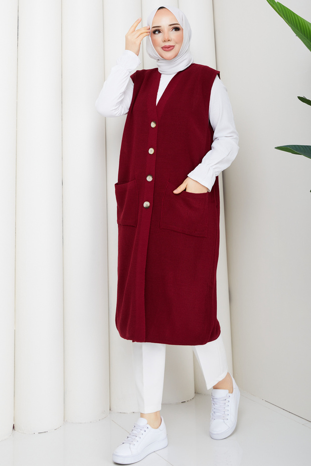 Women's Pocketed Button Closure Knitwear Vest