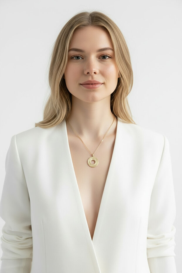 Solea Kolye