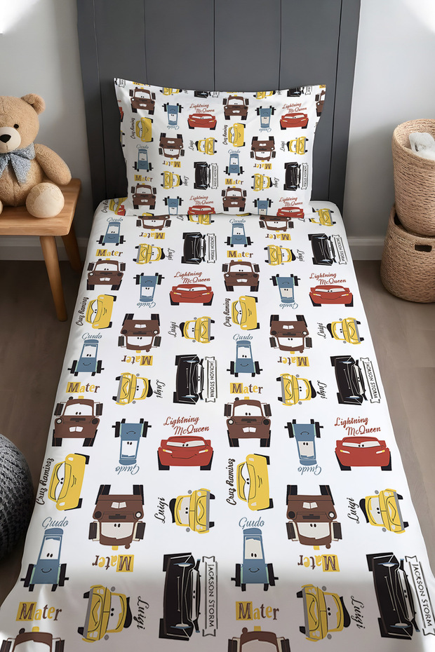 Cute Racing Adventure Patterned Bedspread and Pillowcase