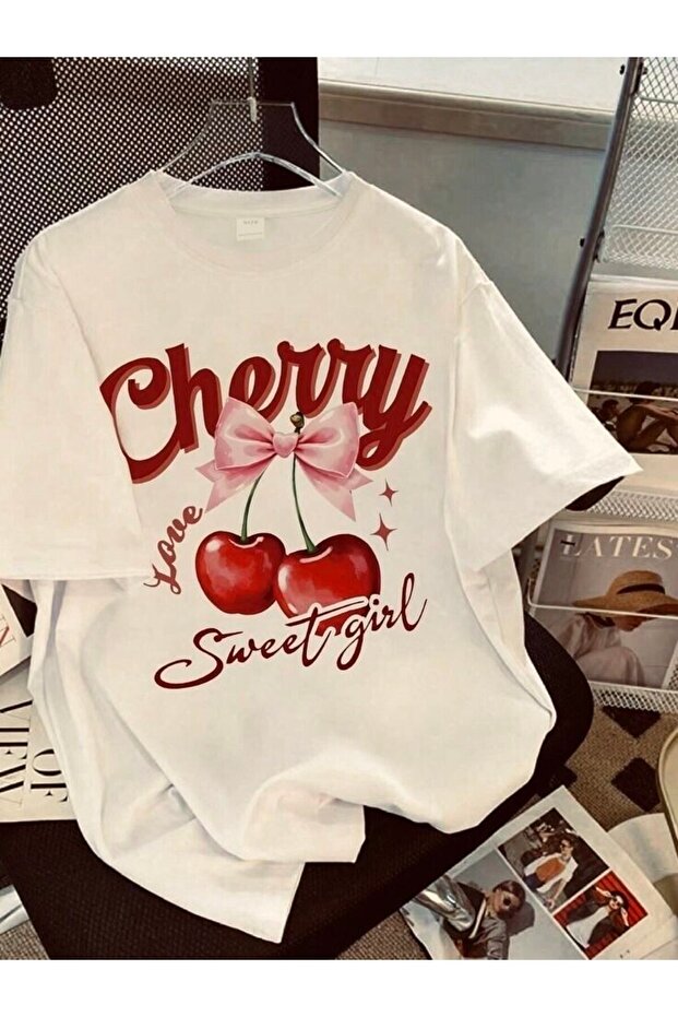 Unisex Oversized Cherry Sweetgirl Detailed T-Shirt