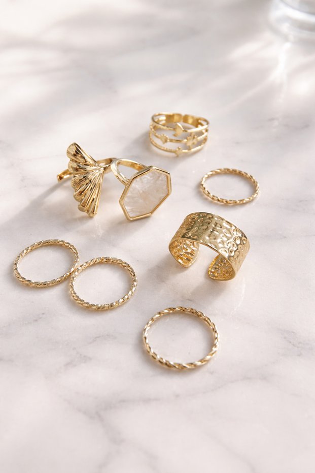 Vintage Style Golden Romance 8-Piece Ring Set for Women in Gold Color