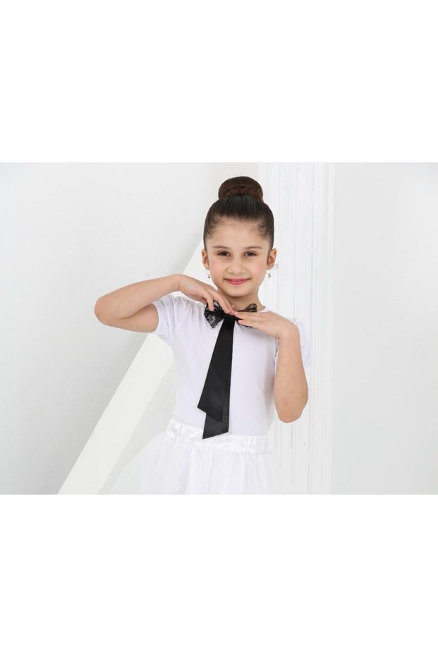 April 23 Show Outfit - Girls' T-Shirt