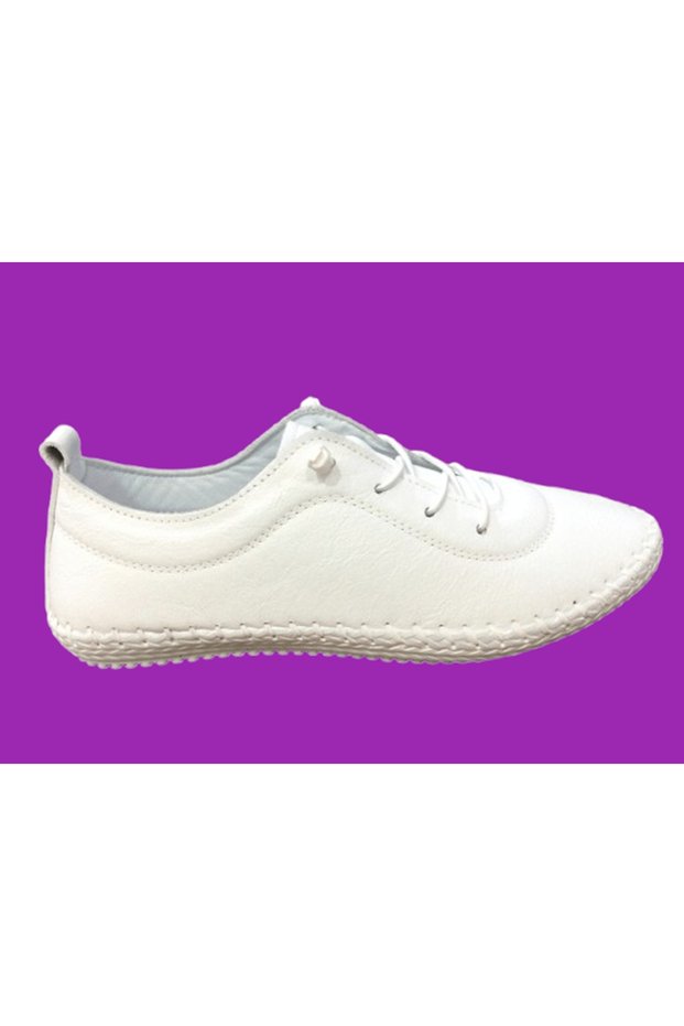 2010 Womenly Style White Women's Casual Shoes % 100 Genuine Leather Soft Elastic Stretchy