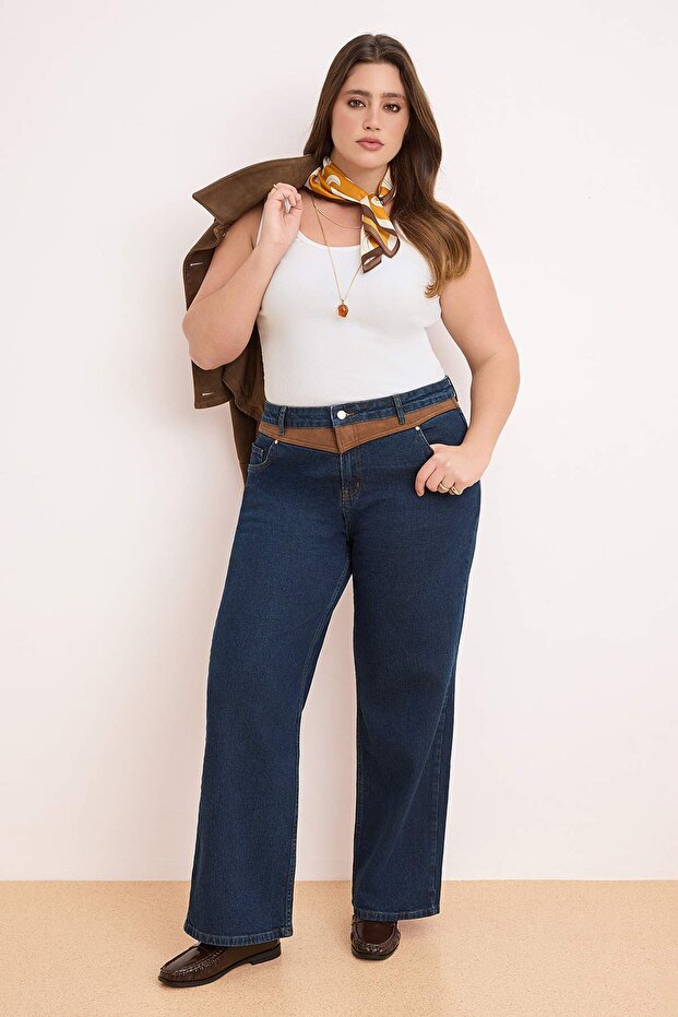 Koyu Mavi Yüksek Bel Süet Detaylı Straight/Wide Leg Comofrt/Orta Esnek Jeans TBBSS26CJ00033