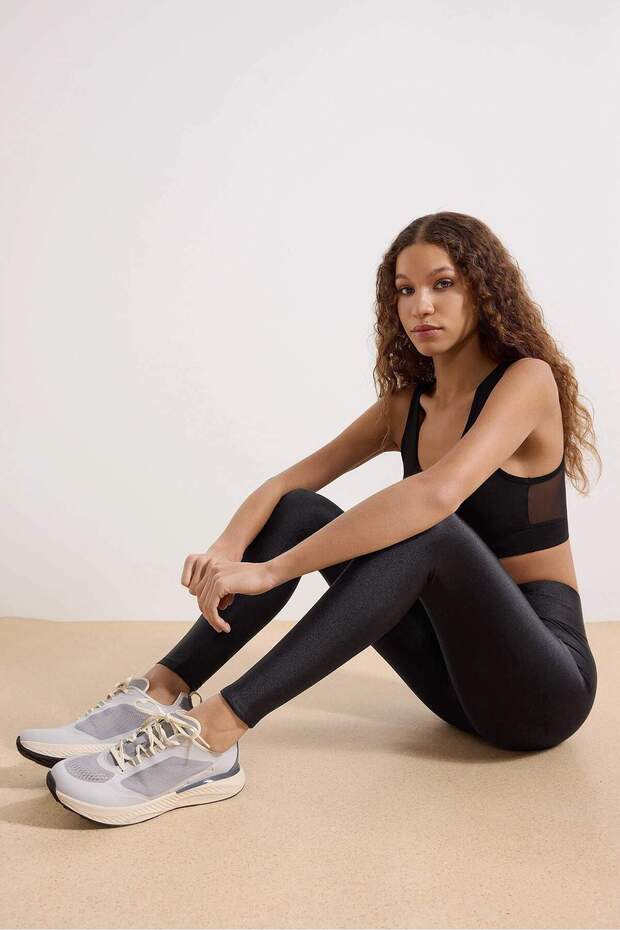 Siyah Parlak Poliamid Kumaş Tam Boy Örme Spor Tayt THMSS26TY00001 - 6
