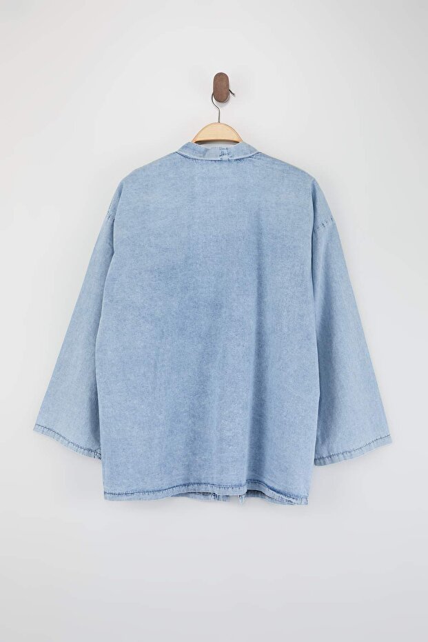 Açık Mavi V Yaka Önü Bağlamalı Denim Gömlek TDRSS26GO00024 - 5