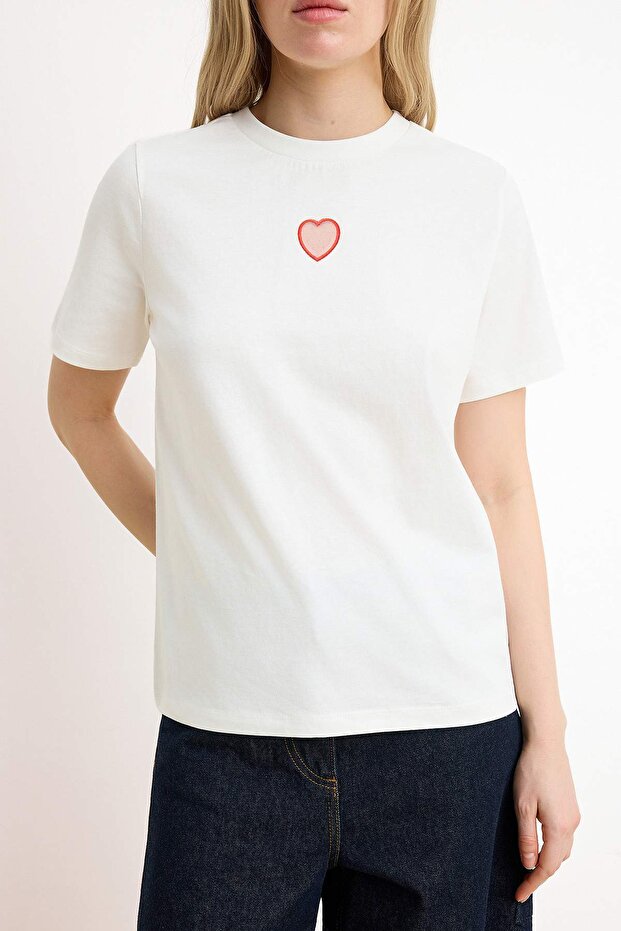 Ekru Kalp Regular/Normal Kalıp Kısa Kollu Tok %100 Pamuk Örme T-Shirt TWOSS26TS00145 - 3