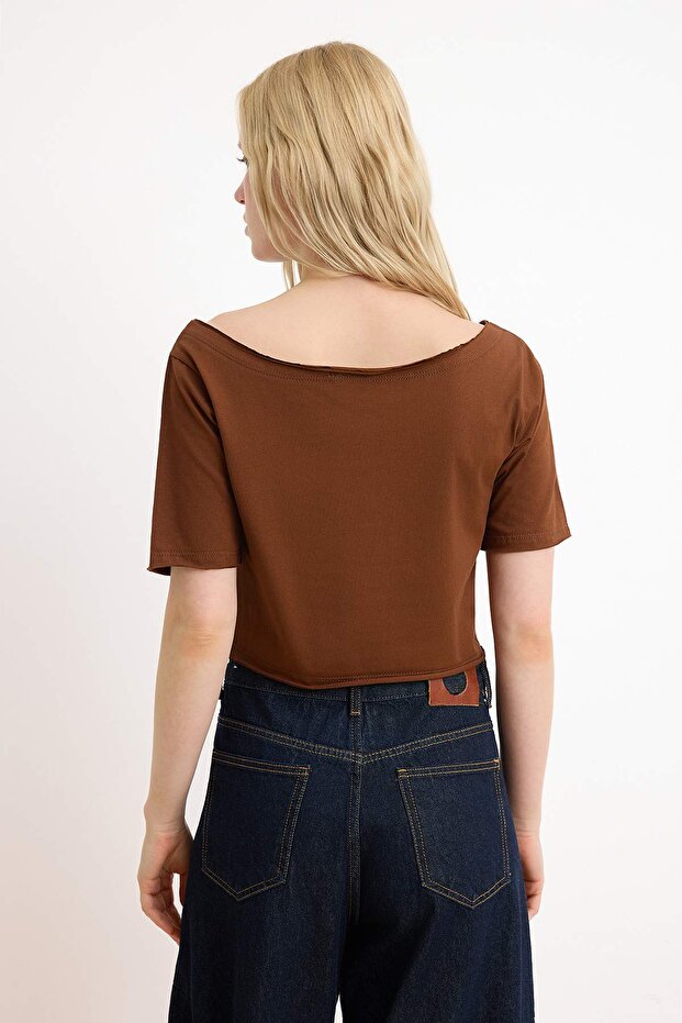 Kahverengi-Pembe 2'li Paket %100 Pamuk Asimetrik Kayık Yaka Crop Örme T-Shirt TWOSS25TS00194 - 7