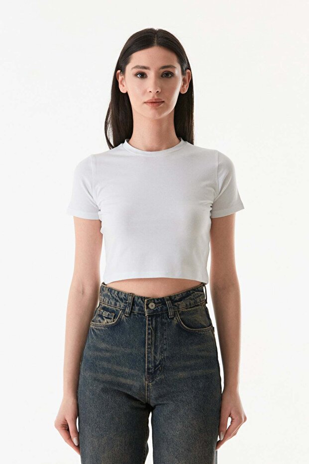 تي شيرت أساسي قصير برقبة دائرية - 8