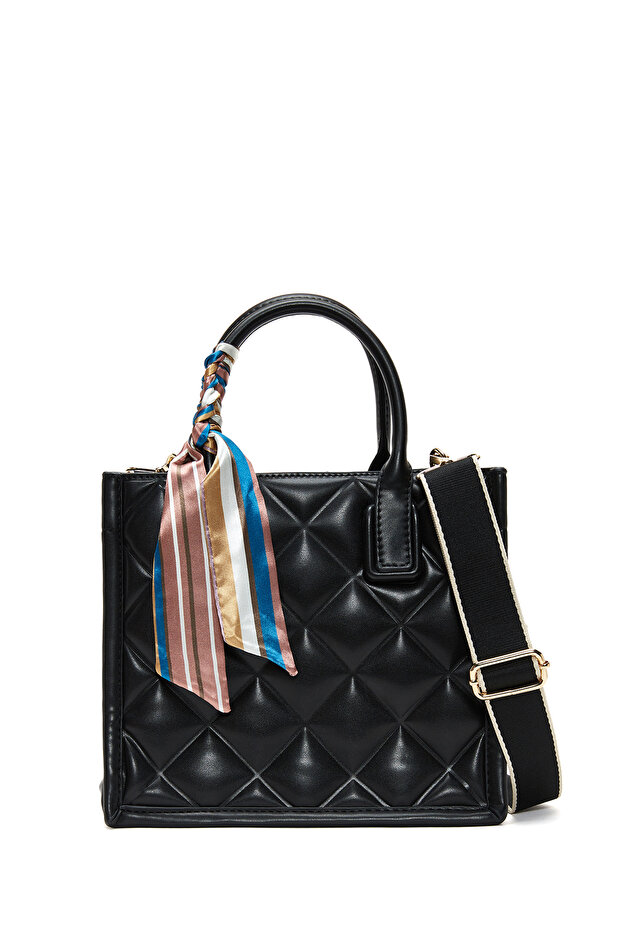 Women's Black Long Strap Quilted Shoulder Bag with Accessories 25Wbd2622Kp