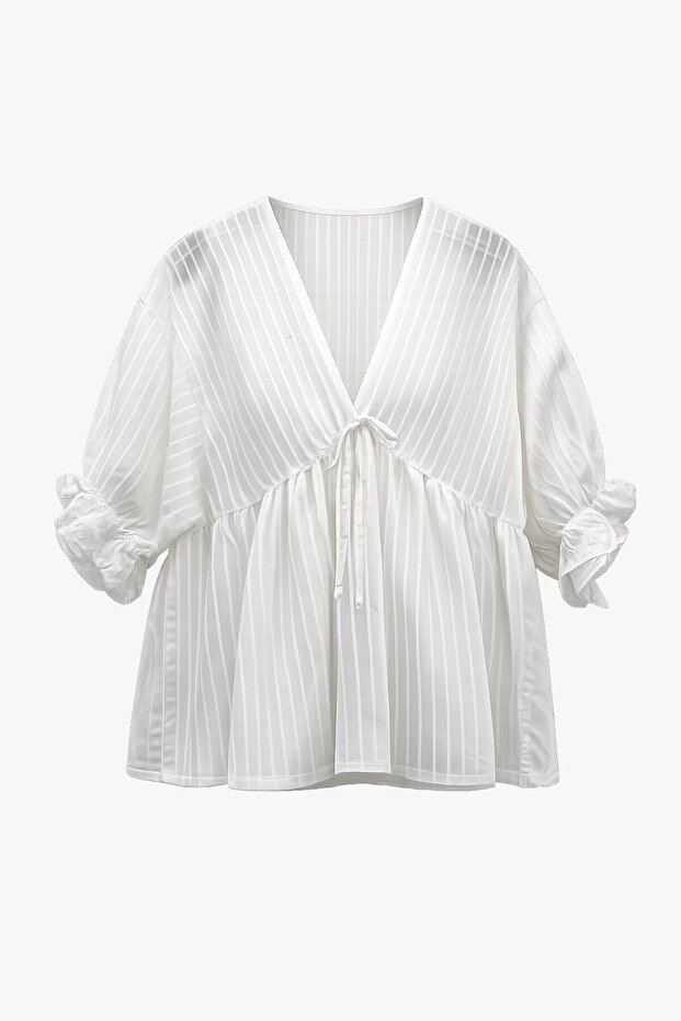 بلوزة مكشكشة على شكل حرف V - 8