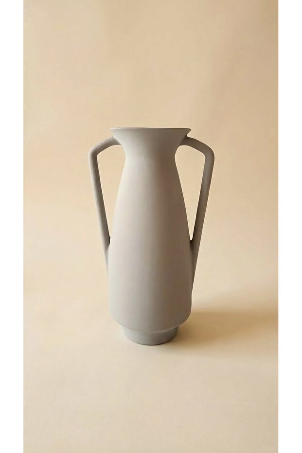 Stella Handmade Ceramic Vase - 1