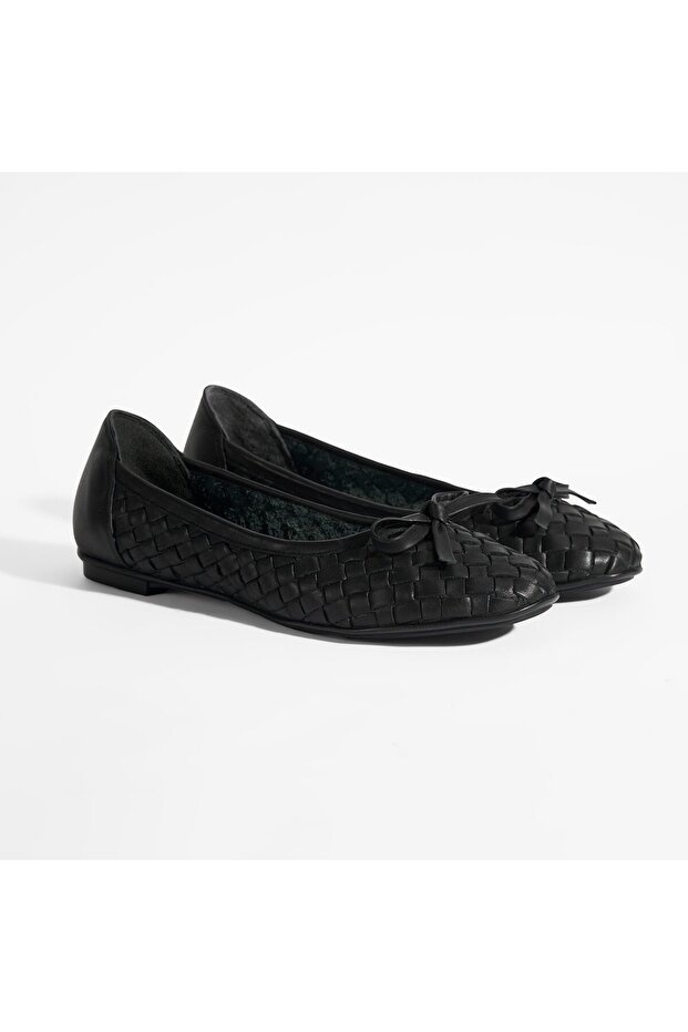 Women's Black Knitted Detailed Bow Leather Ballerinas