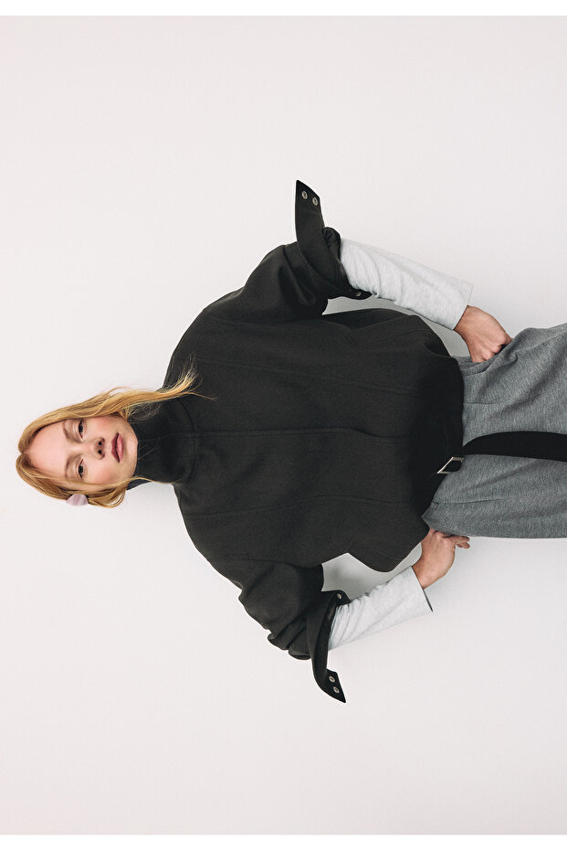 جاكيت بومبر كبير الحجم ذو ملمس ناعم - 2