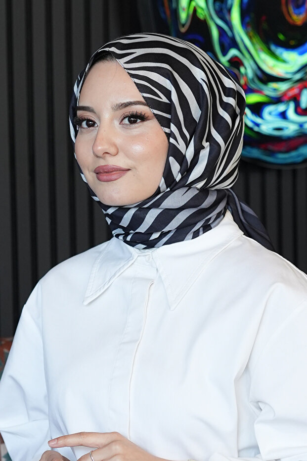 Wavy Pattern Gray Soft Cotton Shawl - 7