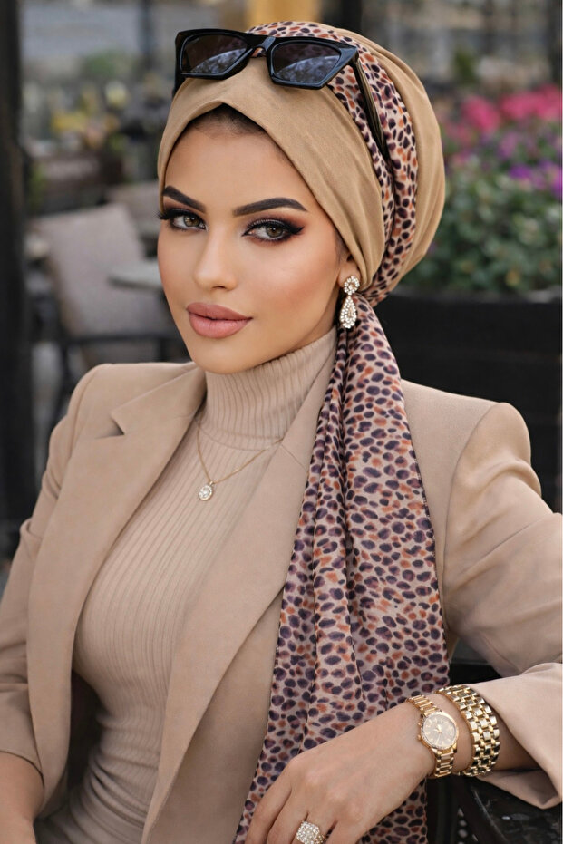 الجمل نمط وشاح بونيه - 1