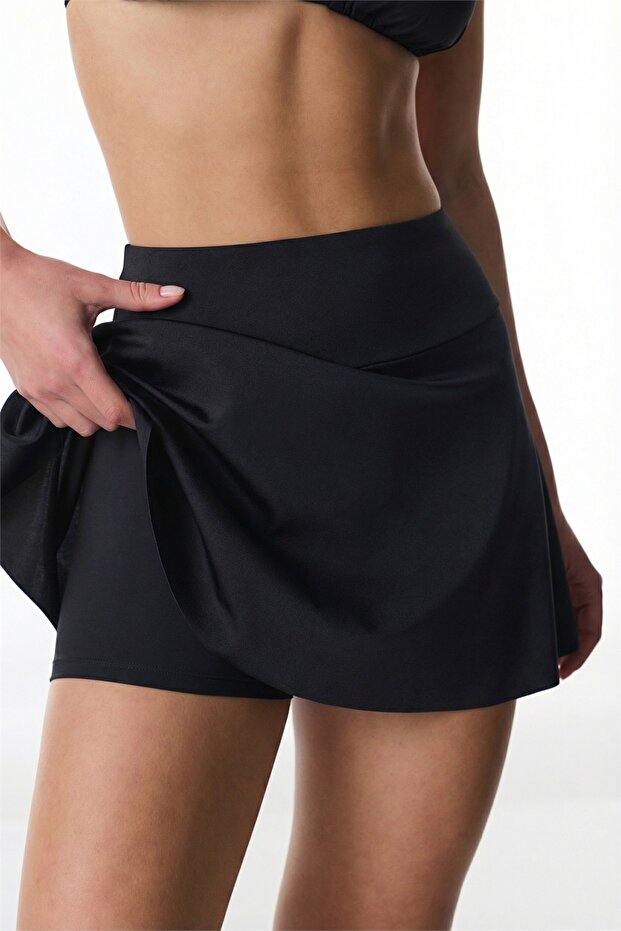 Siyah Şort Etekli - 4