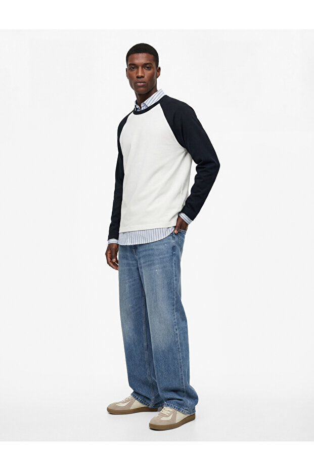 Regular Fit Cotton Crew Neck Color Contrast Raglan Long Sleeve T-Shirt