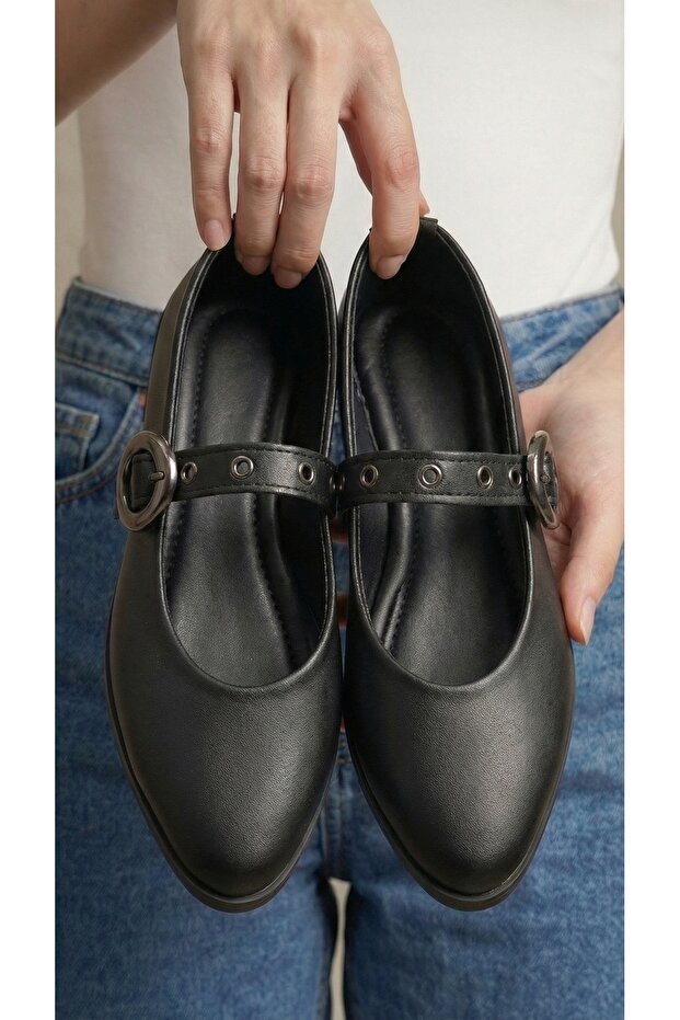 Women's Black Metal Buckle Leather Ballerinas 1cm Byndmtf05