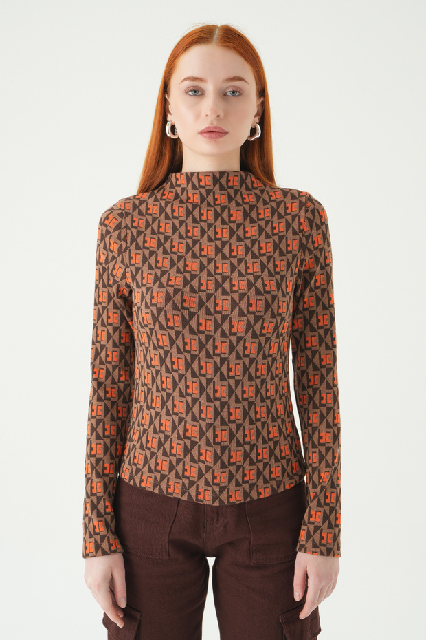 242143 بلوزة بياقة منقوشة باللون البرتقالي - 2