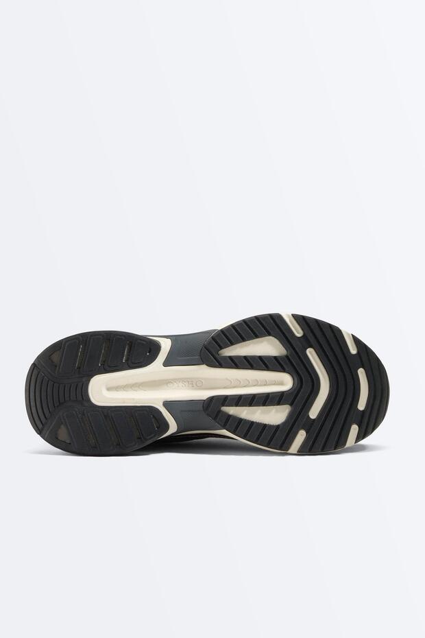 Running trainers - 7