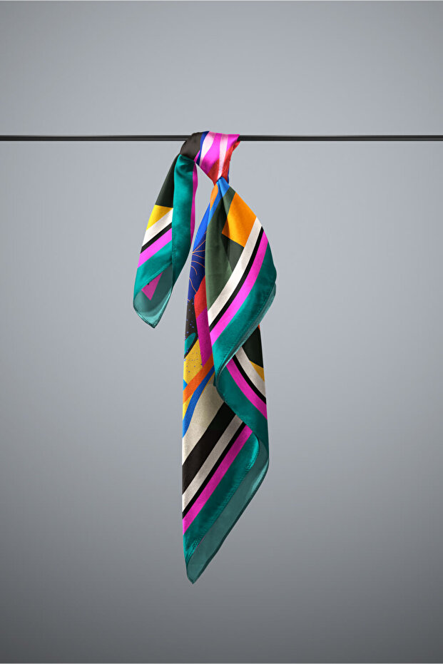 F92 ABSTRACT BANDANA - 3