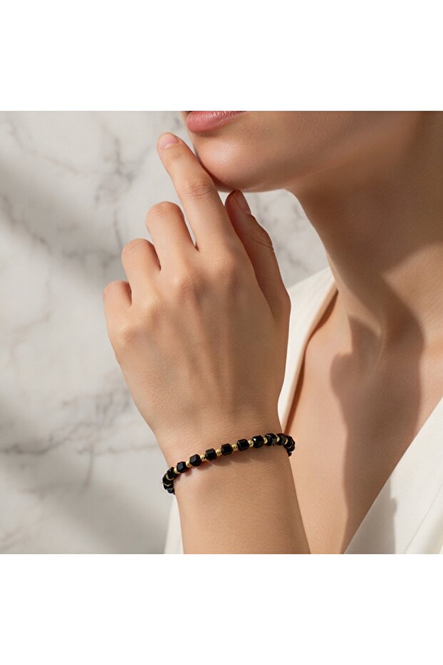 Adjustable Bracelet, Universal Size, Black-Gold - 5