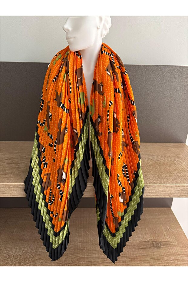 PİLİSELİ DESENLİ FULAR(70X70cm) - 2