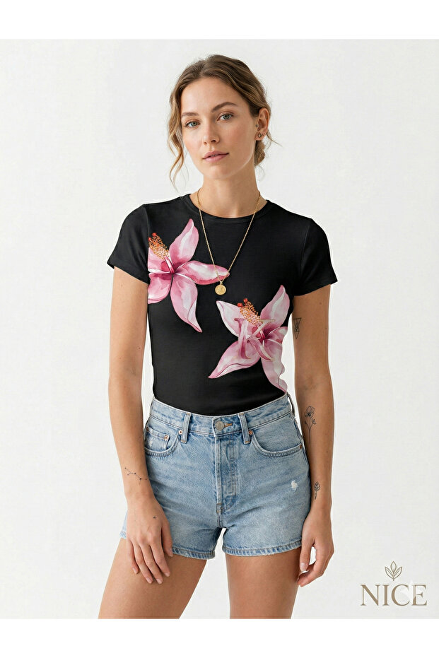 Siyah Bisiklet Yaka Basic Crop Kadın Tişört - 1