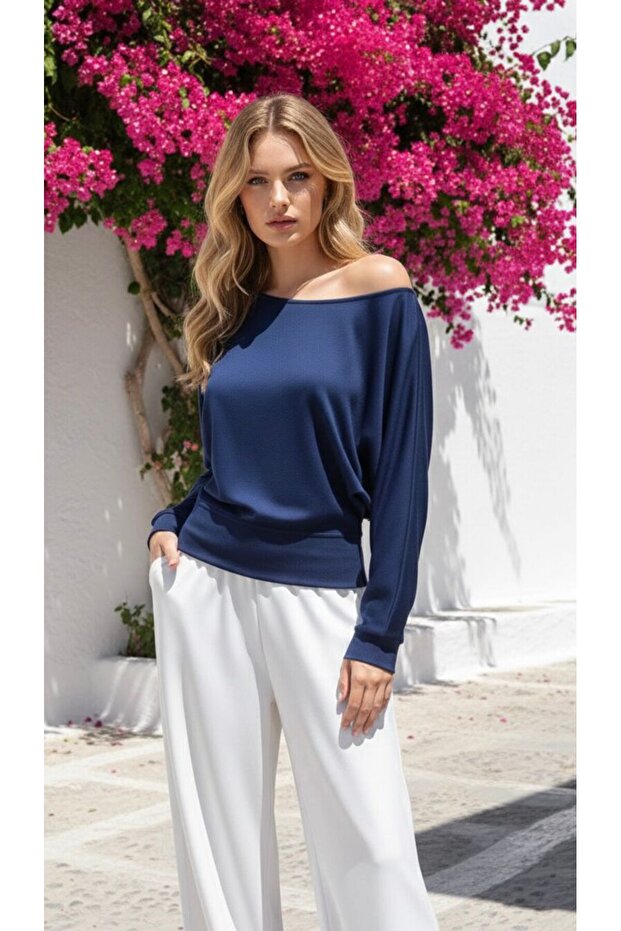 Women's Boat Neck Blouse Sweatshirt