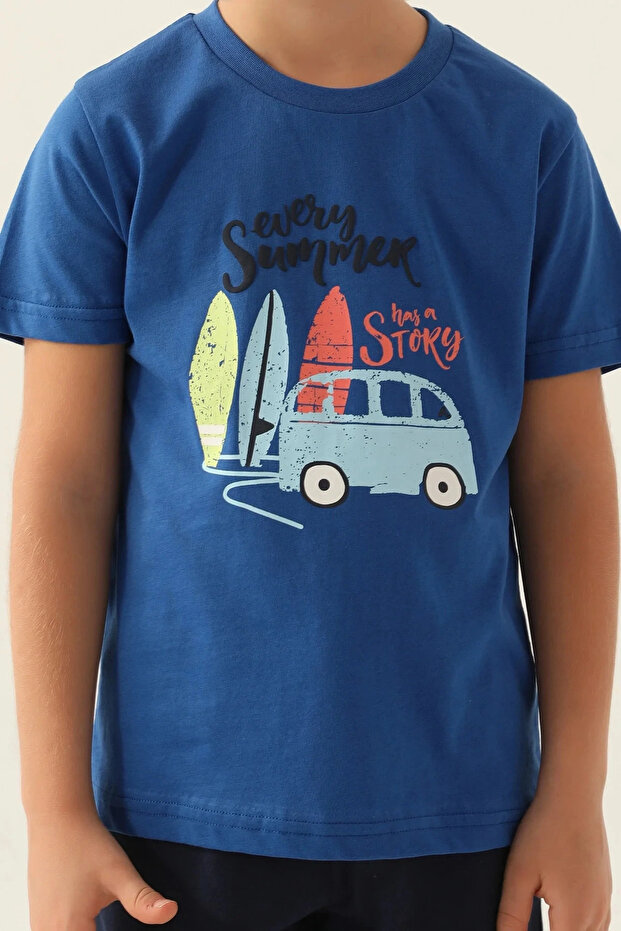 بدلة برمودا للأولاد باللون الأزرق - 4