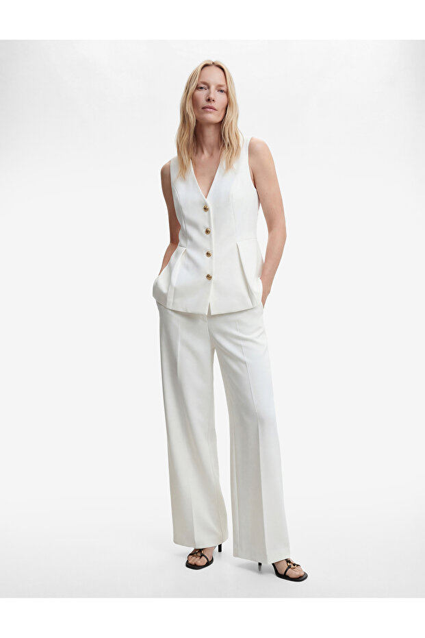 Button Detailed Sleeveless Long V-Neck Vest