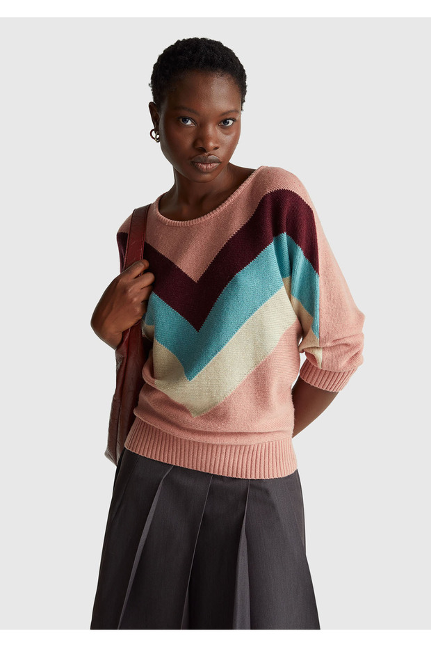 Women's Dusty Rose Cashmere Blend Patterned Boat Neck Stranger Things Sweater
