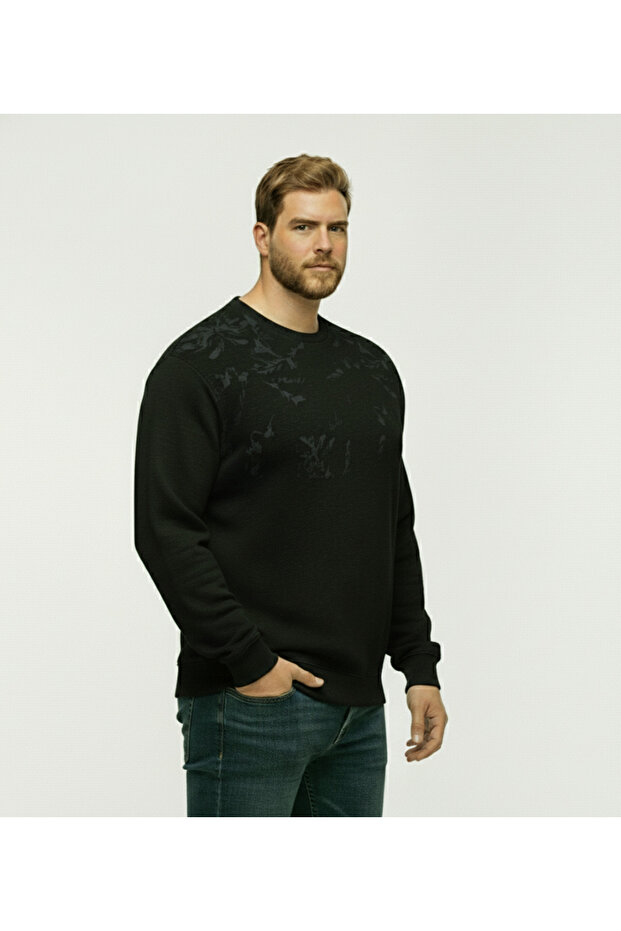 Plus Size Patterned Sweatshirt - 2
