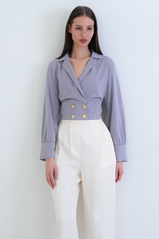 سترة قصيرة بياقة مزدوجة وأزرار - 1